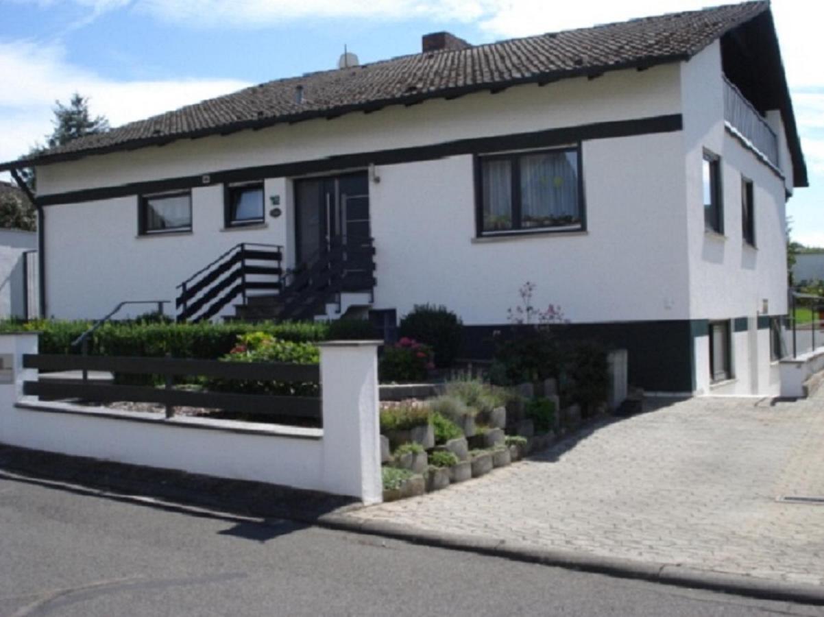 Ferienwohnung Troeppner Kolitzheim المظهر الخارجي الصورة